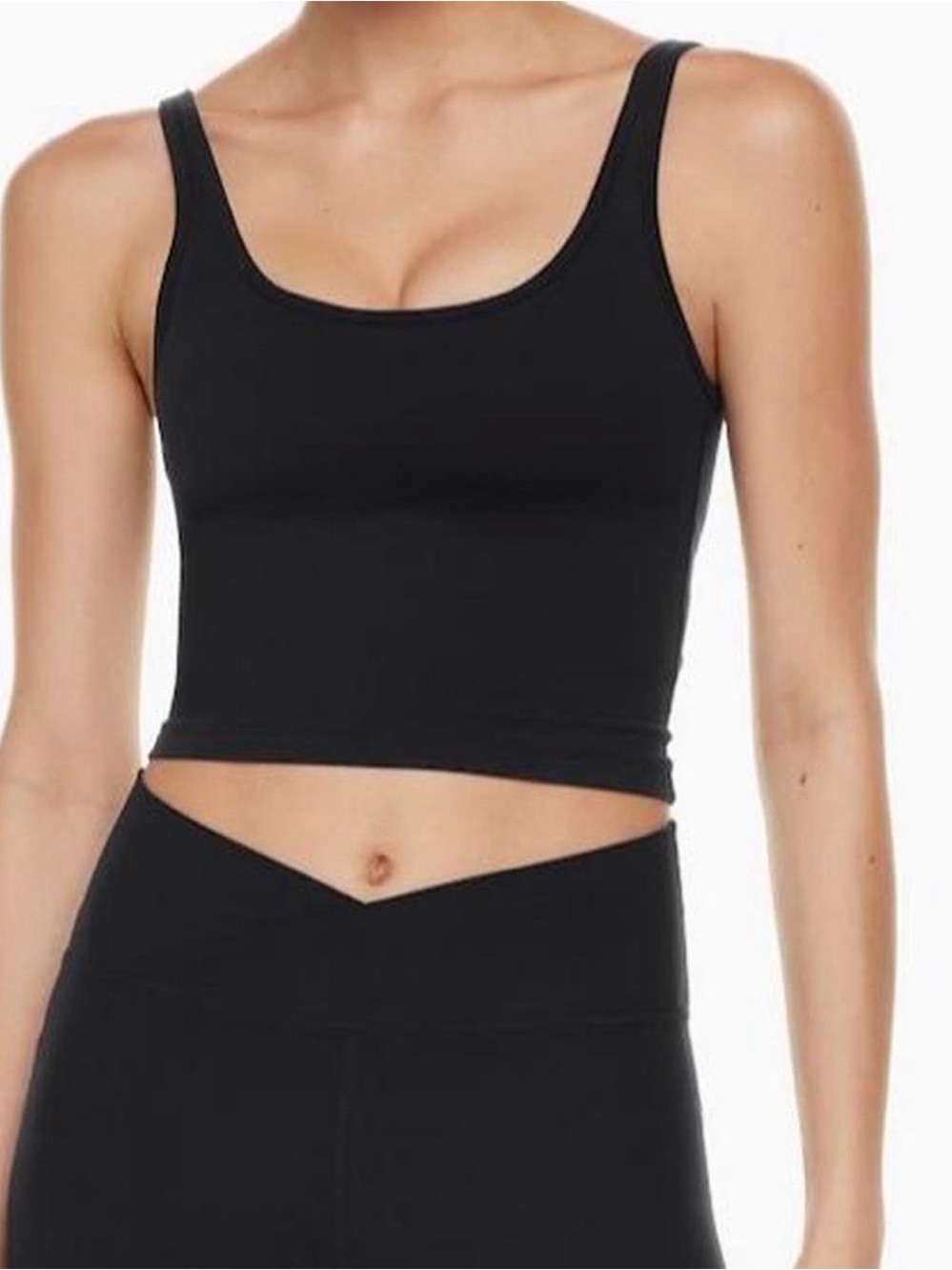 Aritzia TNA Action Butter Bound Black Scoop Neck Tank, Size S